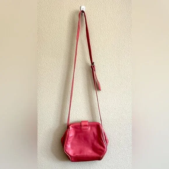 Perry Ellis Portfolio Leather Crossbody Purse - Picture 11 of 14